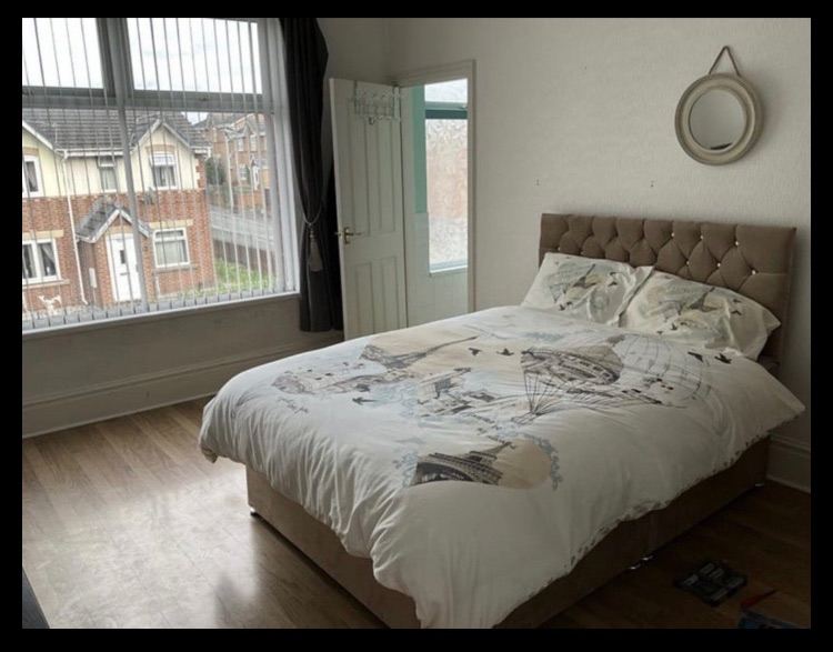 Room to let in house share *all bills are included*