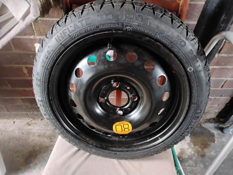 Dunlop 15 inch space saver wheel and tyre