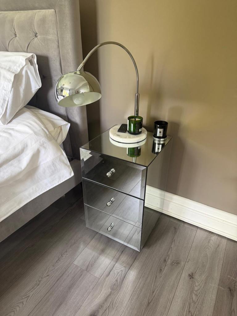 Mirrored bedside tables 