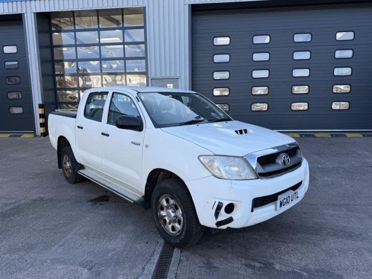 2010 (10) TOYOTA HI-LUX 2.5 HL2 4X4 D-4D DCB Manual