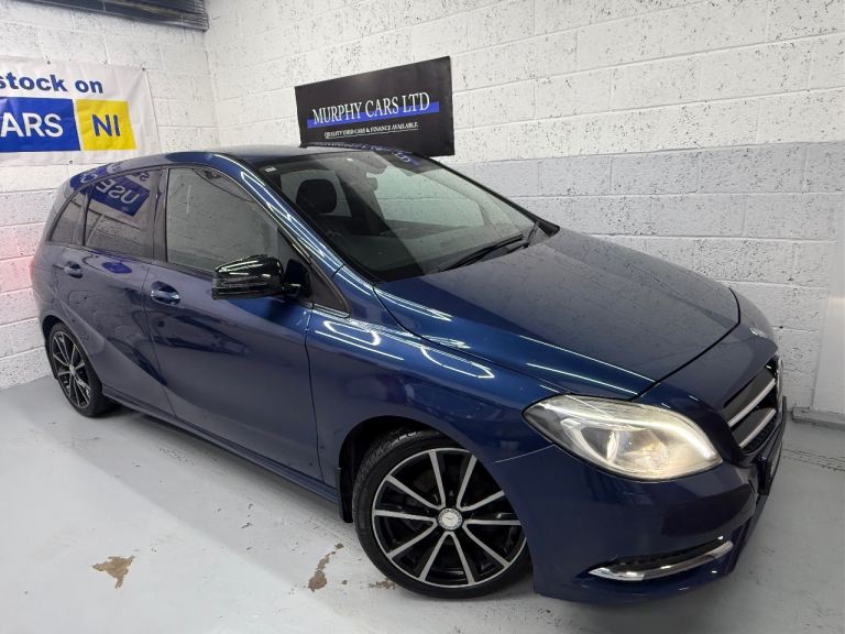 LOW MILES GREAT SPEC FULL YEARS MOT FULLY SERVICED!!