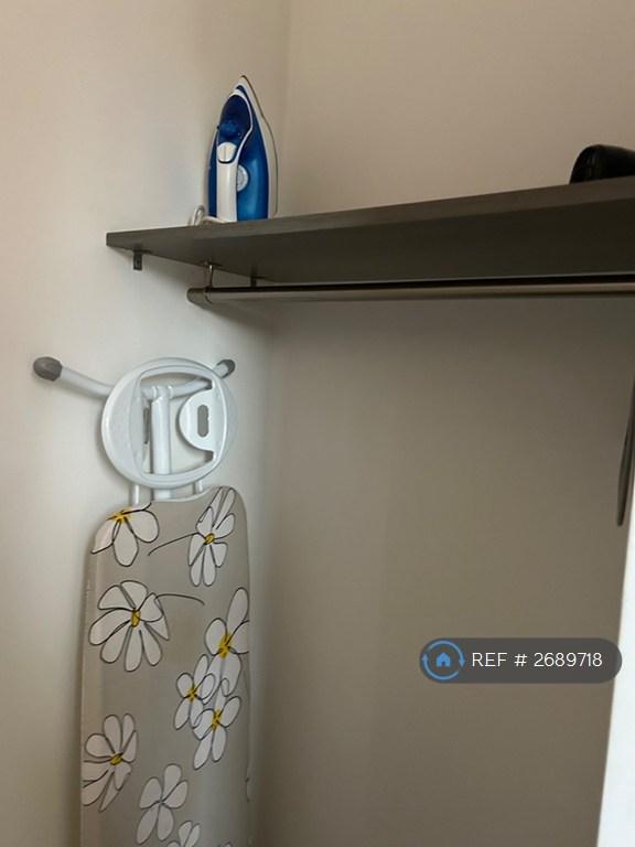 1 bedroom flat in Riversleigh Avenue, Lytham St. Annes, FY8 (1 bed) (#2689718)