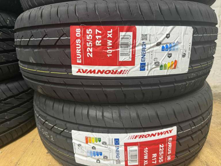 225 55 R17