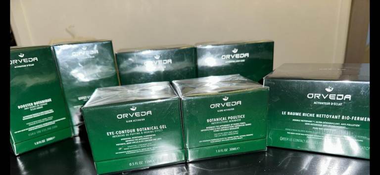 Top brands makeup products 