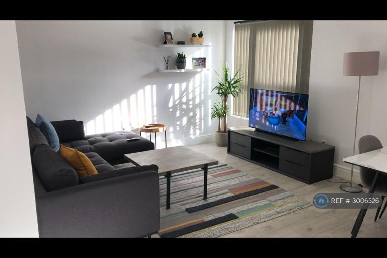 1 bedroom flat in Auriga House, Sutton, SM2 (1 bed) (#3006526)