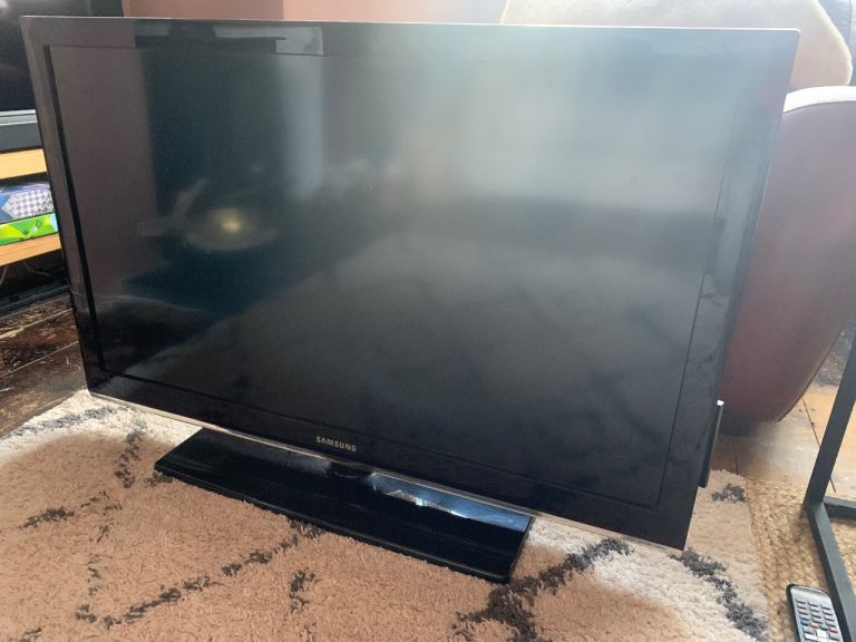 Samsung Tv 42”