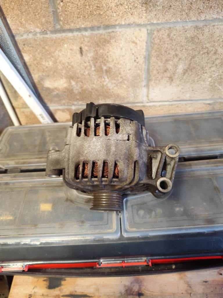 Alternator for ford fiesta MK7 1.25 petrol