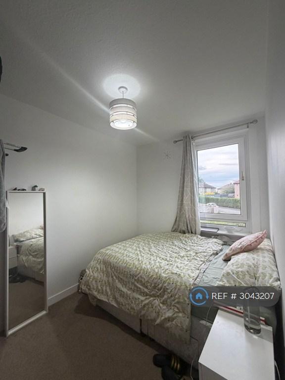 2 bedroom flat in Findlay Avenue, Edinburgh, EH7 (2 bed) (#3043207)
