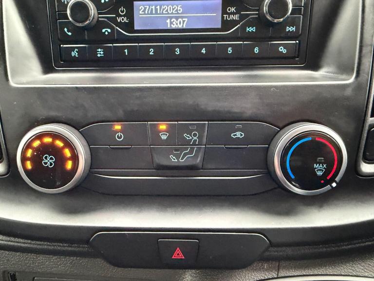 2018 Ford Transit Custom 2.0 TDCi 105ps Low Roof Van PANEL VAN DIESEL Manual