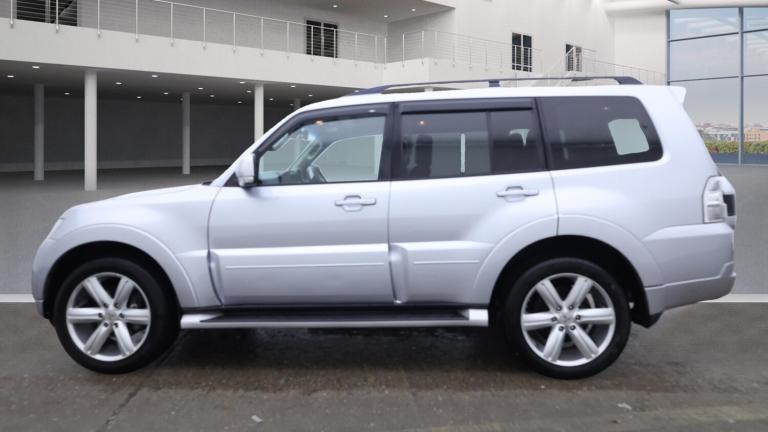 2015 Mitsubishi Shogun 3.2 DI-DC [187] SG4 5dr Auto ESTATE Diesel Automatic