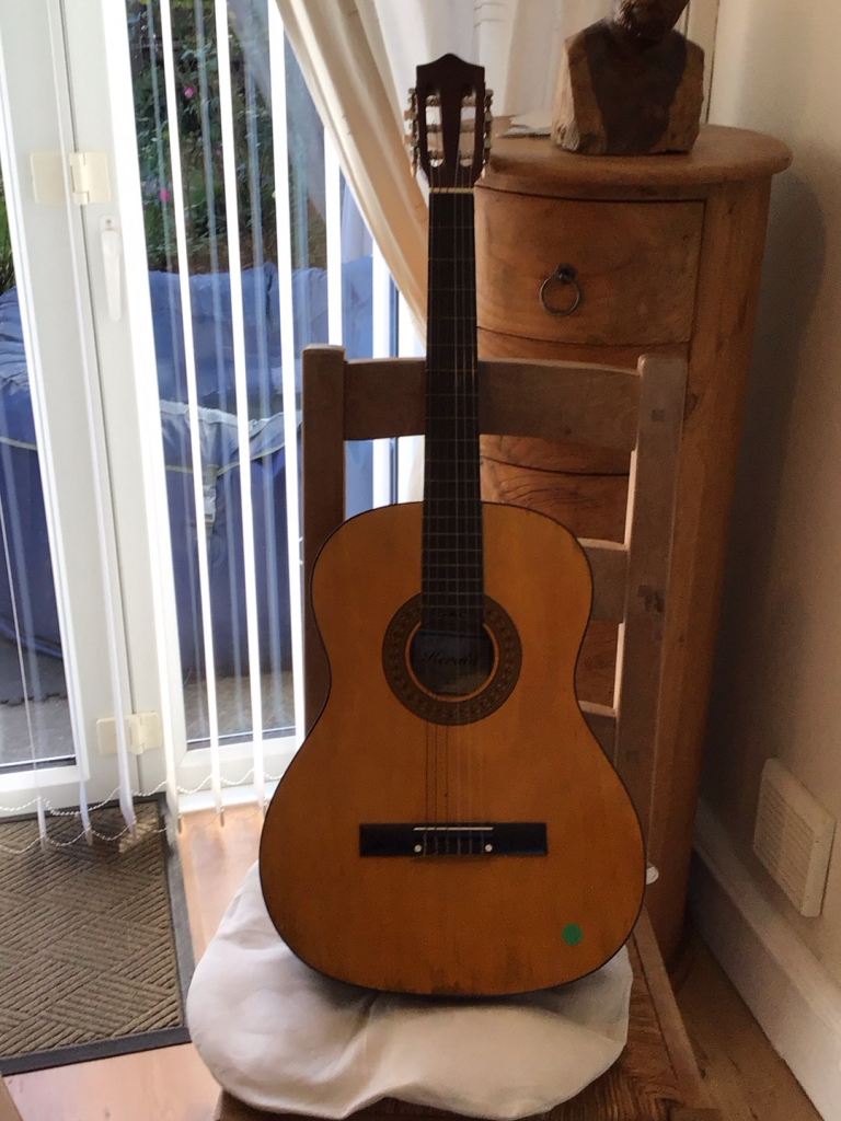 Herald HL44 Acoustic Guitar – Good Condition. 3/4 ideal beginners guitar 
