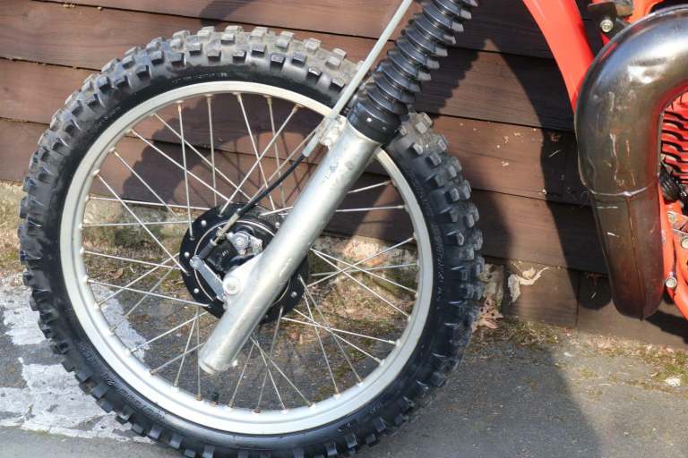 Honda CR450R CR 450 R Elsinore 1980, one year only production. Runs and Rides