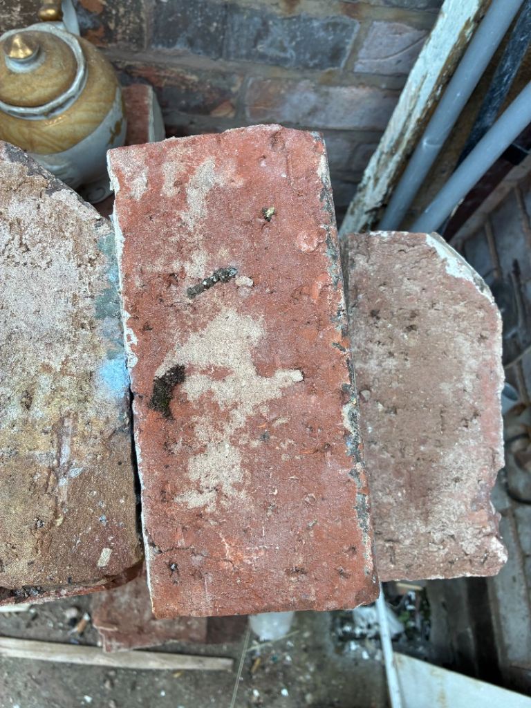 Reclaimed Red Bricks for Garden or Building Project