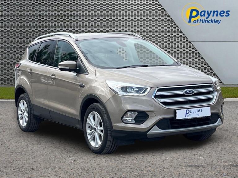 2019 Ford Kuga Titanium Edition 2.0TDCi 120PS AUTO Diffused Silver FSH LOW MILES