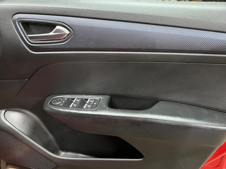 2022 Renault Arkana 1.3 TCe MHEV Iconic EDC 2WD Euro 6 (s/s) 5dr COUPE Petrol Automatic