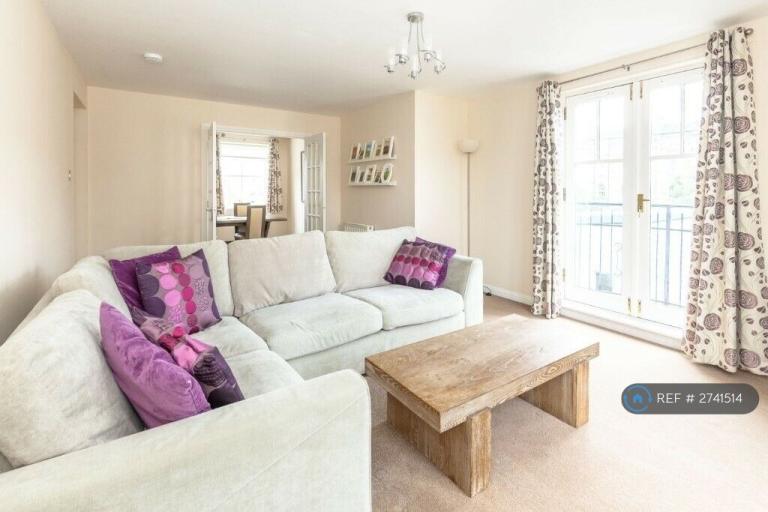 2 bedroom flat in Huntingdon Place, Edinburgh, EH7 (2 bed) (#2741514)