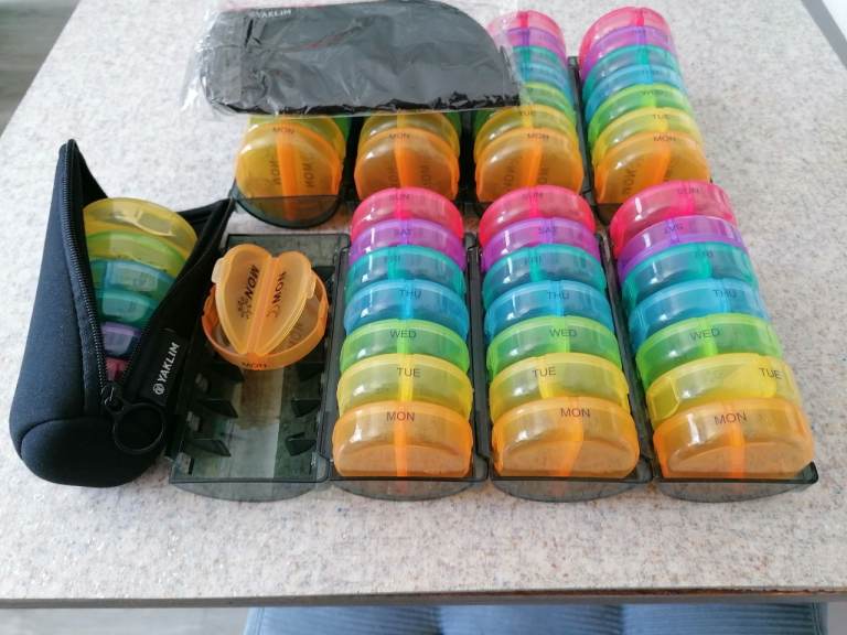 Pill boxes 28 day supply 