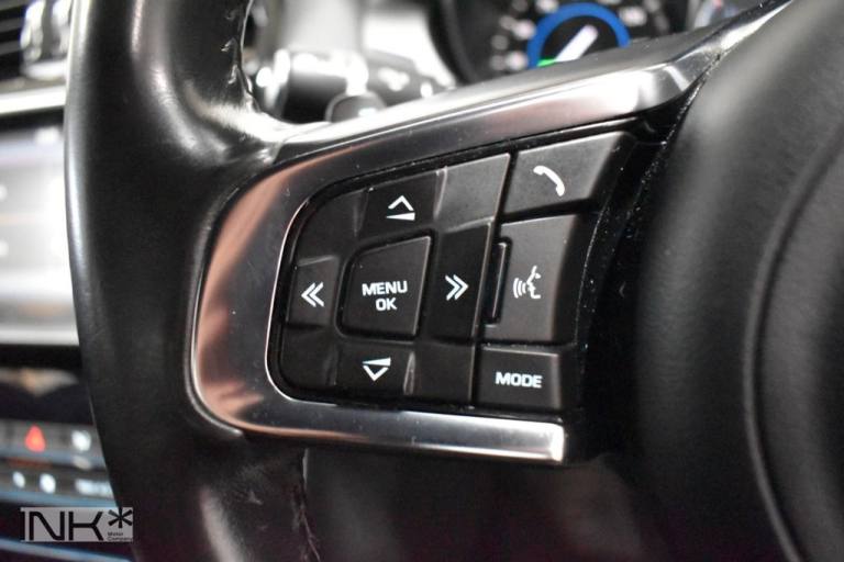 2016 Jaguar XE 2.0d [180] R-Sport 4dr Auto SALOON DIESEL Automatic