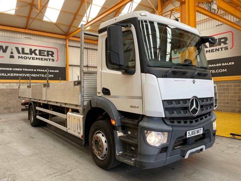 MERCEDES BENZ AROCS 1824 4X2, 18 TONNE DROPSIDE FLATBED - 2017 - SJ66 NKT