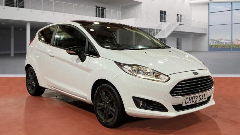 FINANCE AVAILABLE 2016 FORD FIESTA 1.3 Zetec White Edition 2xKEYS 12 MONTH MOT