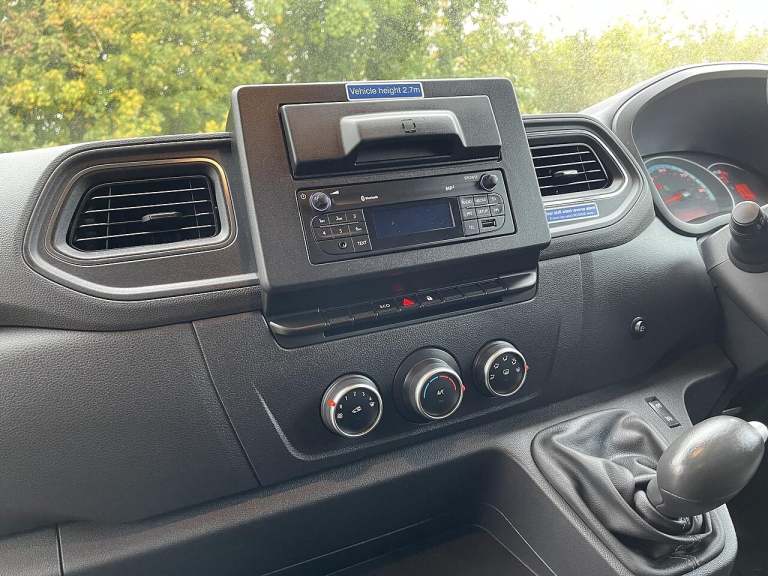 2021 Renault Master ZE 56KW FWD 3T1 L2 H2 ED MESS CREW CAB Unlisted Electric PANEL VAN Electric M...