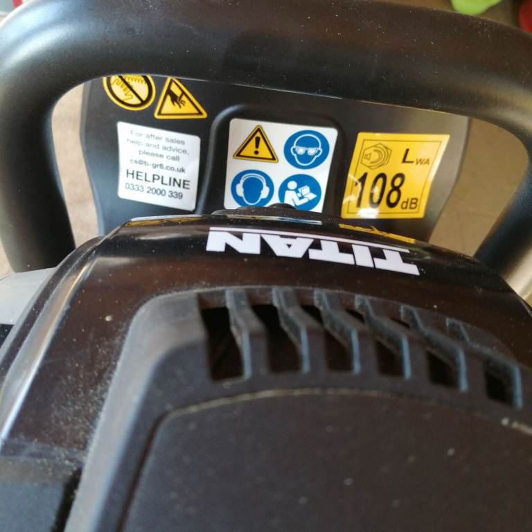 Titan Hedge Trimmer – Good Condition