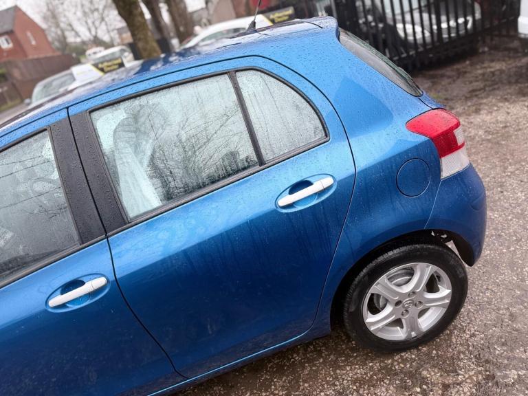 2010 Toyota Yaris 1.33 Dual VVT-i TR Euro 4 (s/s) 5dr HATCHBACK Petrol Manual
