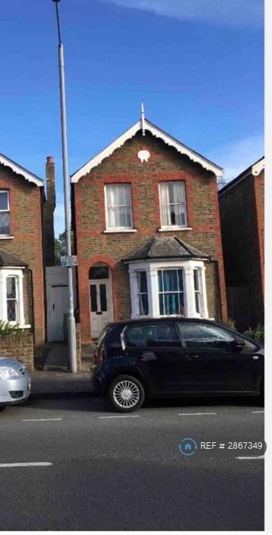 5 bedroom house in Kings Road, Kingston-Upon-Thames, KT2 (5 bed) (#2867349)