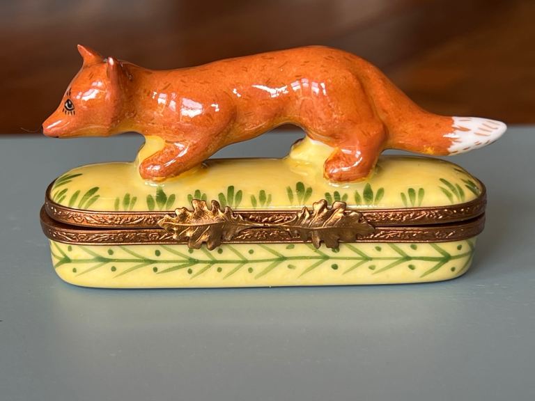 Vintage Limoges “Peint Main” Hand-Painted Porcelain Fox box – signed