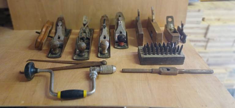 Vintage Hand Tools Job Lot – Planes, Brace Drill and others