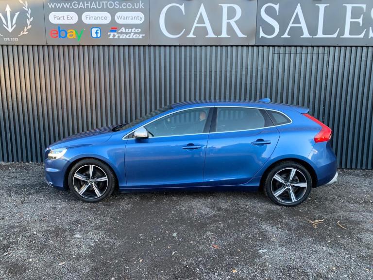 2016 Volvo V40 D2 [120] R DESIGN Nav Plus 5dr HATCHBACK DIESEL Manual