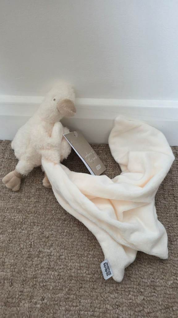 Brand new Mama & Papa's comforter