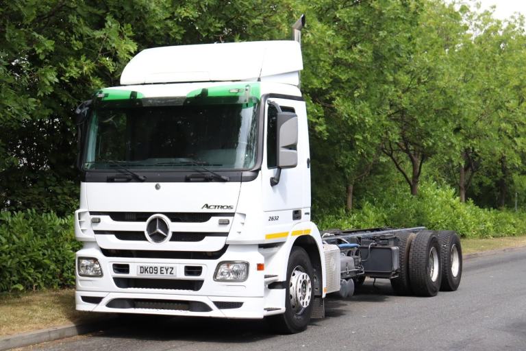 MERCEDES ACTROS 2632 MP3 LHD 6X4 CHASSIS CAB (2009)