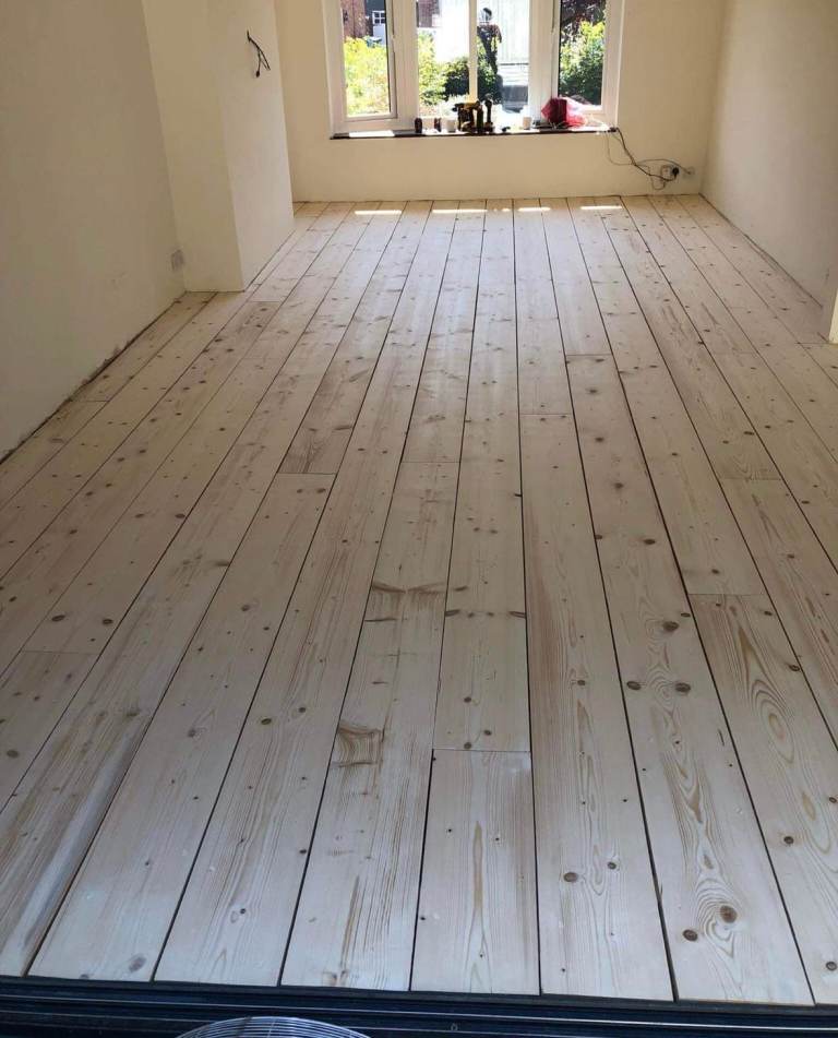 Wood boards,scaffolding,planks, 3.9 meters, 13 ft fencing,decking