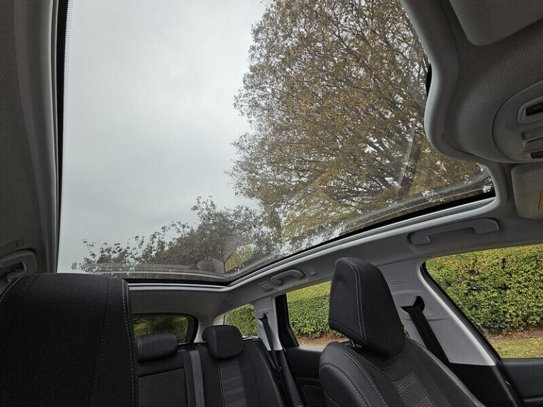 2019 Peugeot 308 SW PureTech Allure Estate Petrol Manual