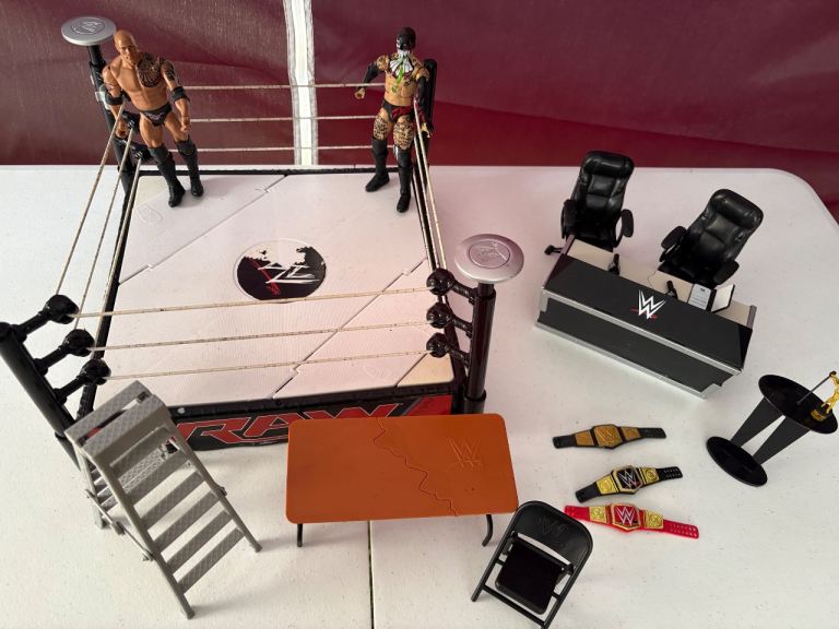 WWE RAW Wrestling Ring Set with Figures and Accessories