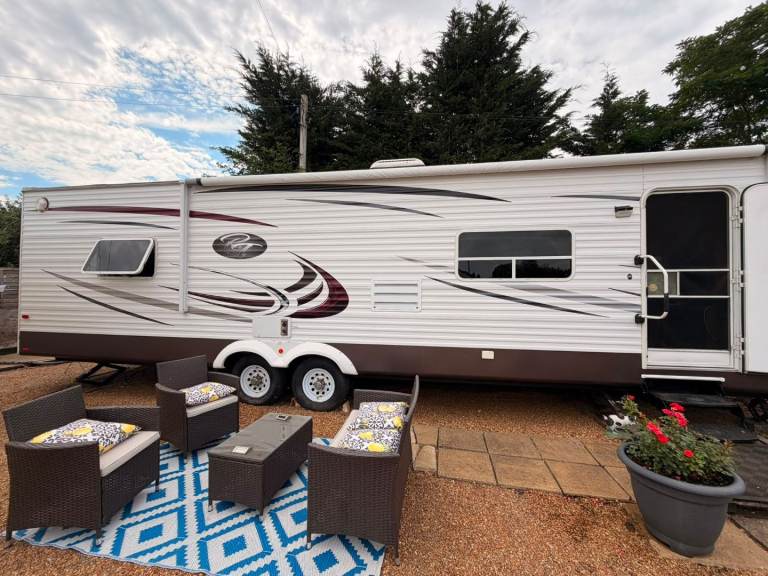 American travel trailer caravan 2015 35ft self contained 