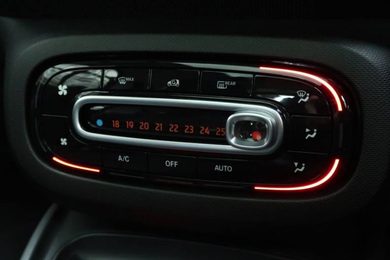 2018 SMART FORTWO 1.0 PRIME (PREMIUM) COUPE 2DR PETROL TWINAMIC EURO 6 (S/S) 