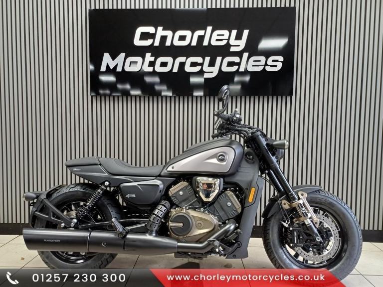 QJMOTOR SRV 600 V 2025 NAKED SPORTS