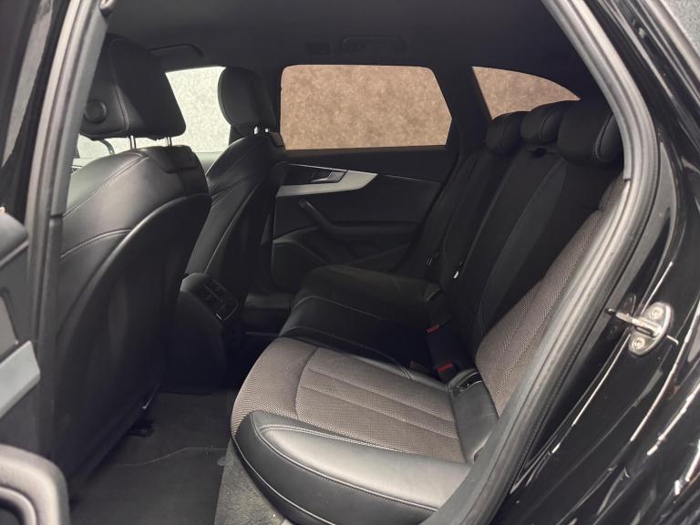 2016 Audi A4 Avant 2.0 TDI S line S Tronic quattro Euro 6 (s/s) 5dr ESTATE Diesel Automatic