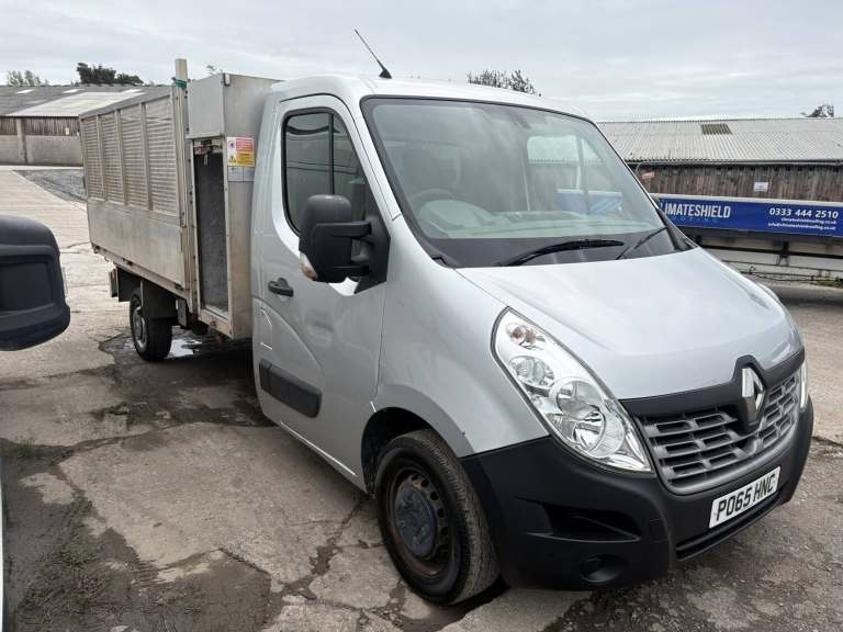2016 Renault Master LL35dCi 125 Business Low Roof Chassis Cab CHASSIS CAB DIESEL Manual