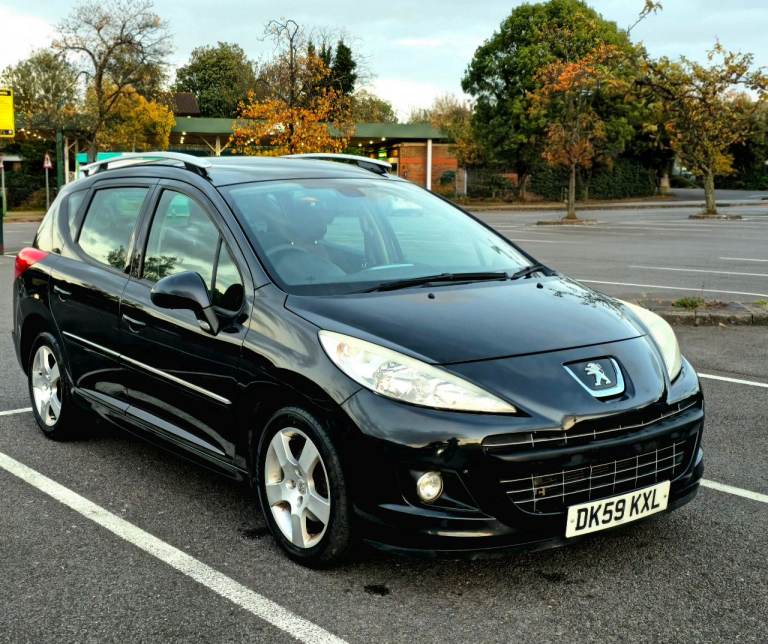 2010 Peugeot 207, Petrol Automatic, 1598 (cc), low mileage 
