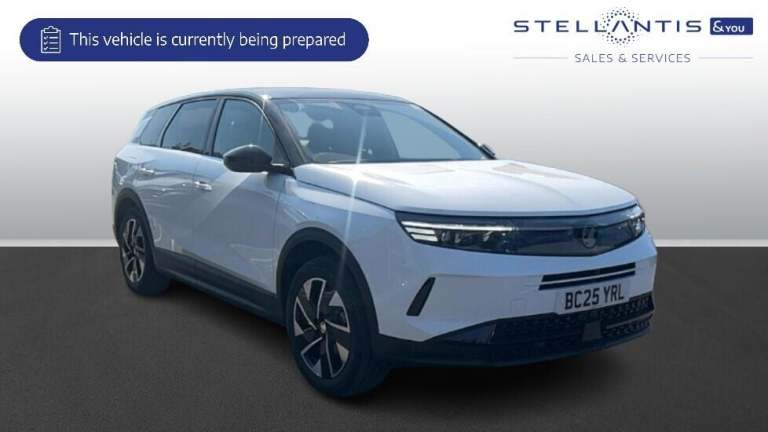 2025 Vauxhall Grandland 1.2 Ultimate SUV 5dr Petrol Hybrid e-DCT Euro 6 (s/s) (145 ps) SUV Hybrid...