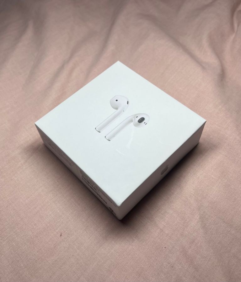 Apple Airpod’s Gen 2’s