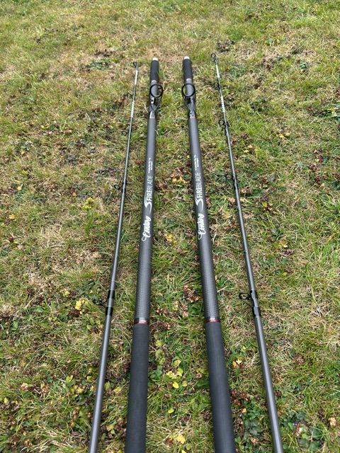 Century Fireblade rods (x2) Penn 525 mag 4 reels full set up