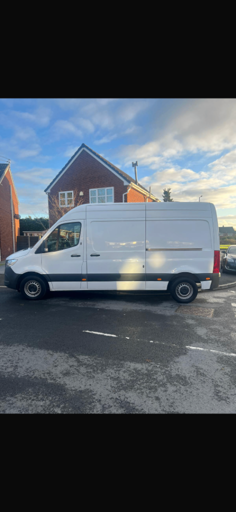 Mercedes-Benz Sprinter 2.0 315 CDI Premium Panel Van 5dr Diesel Manual FWD L2 H2 Euro 6 (150) 2023