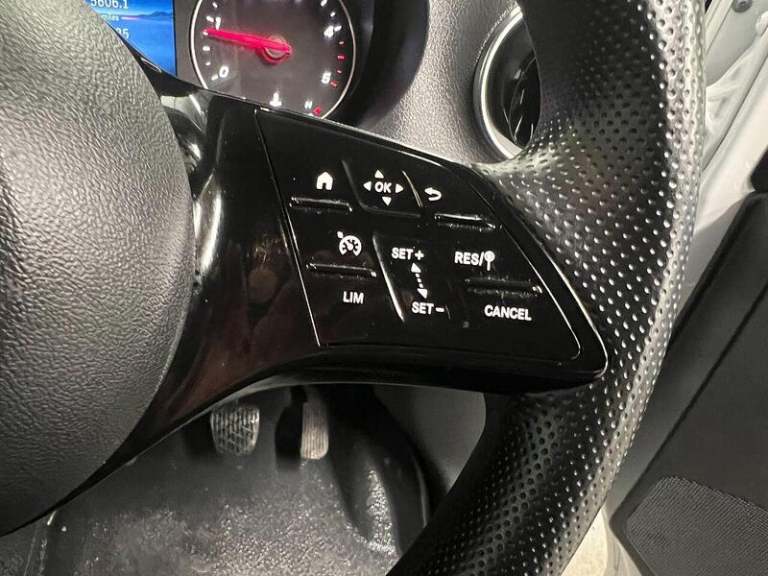 2024 Mercedes-Benz Sprinter 3.5t H2 Pro Van PANEL VAN DIESEL Manual