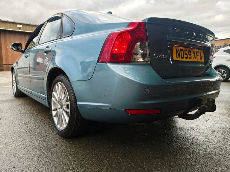 Volvo, S40, Saloon, 2010, Manual, 1560 (cc), 4 doors