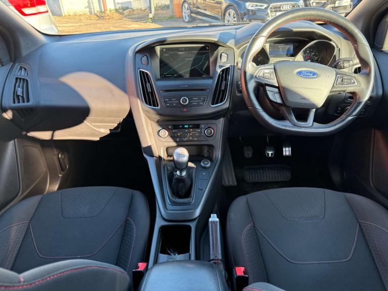 2018 Ford Focus 1.0 EcoBoost 140 ST-Line X 5dr HATCHBACK PETROL Manual