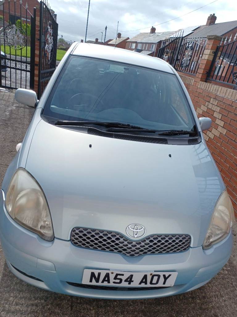 Toyota, YARIS, Hatchback, (2004/54), Manual, 1298 (cc), 5 doors, Blue